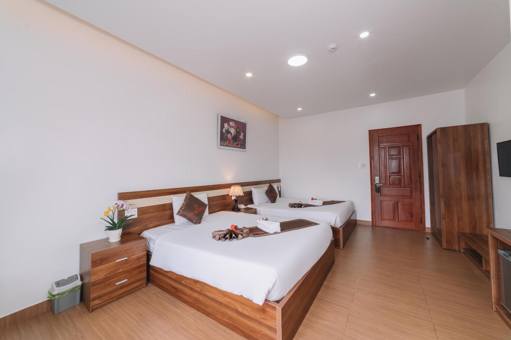 Anh Duc Hotel Da Lat City エクステリア 写真