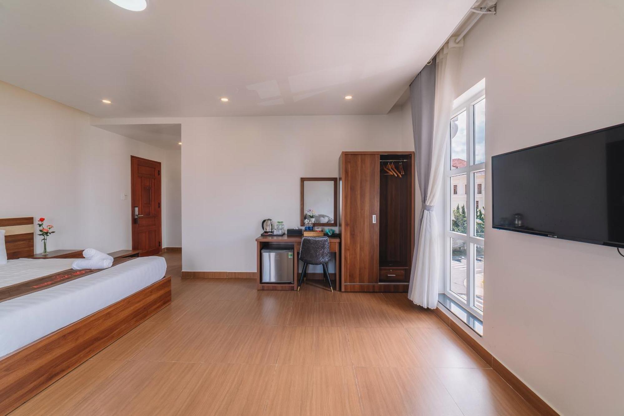 Anh Duc Hotel Da Lat City エクステリア 写真