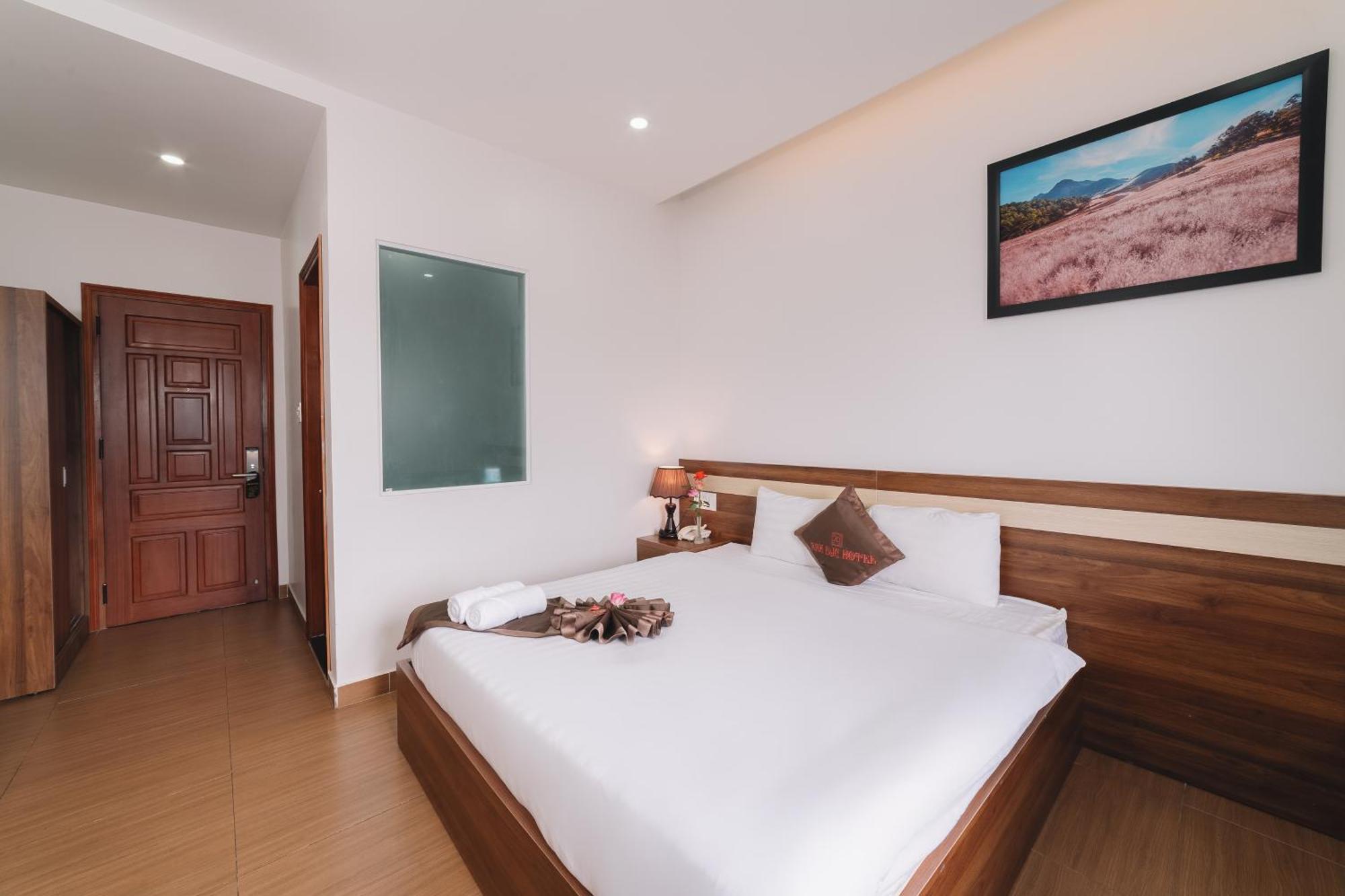 Anh Duc Hotel Da Lat City エクステリア 写真