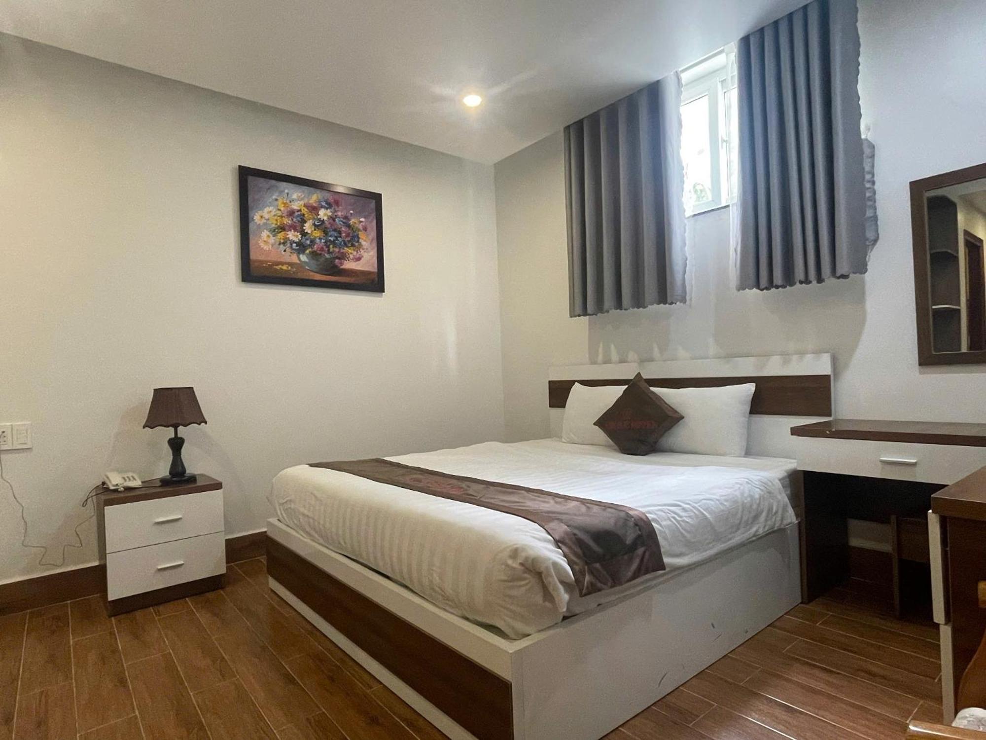 Anh Duc Hotel Da Lat City エクステリア 写真